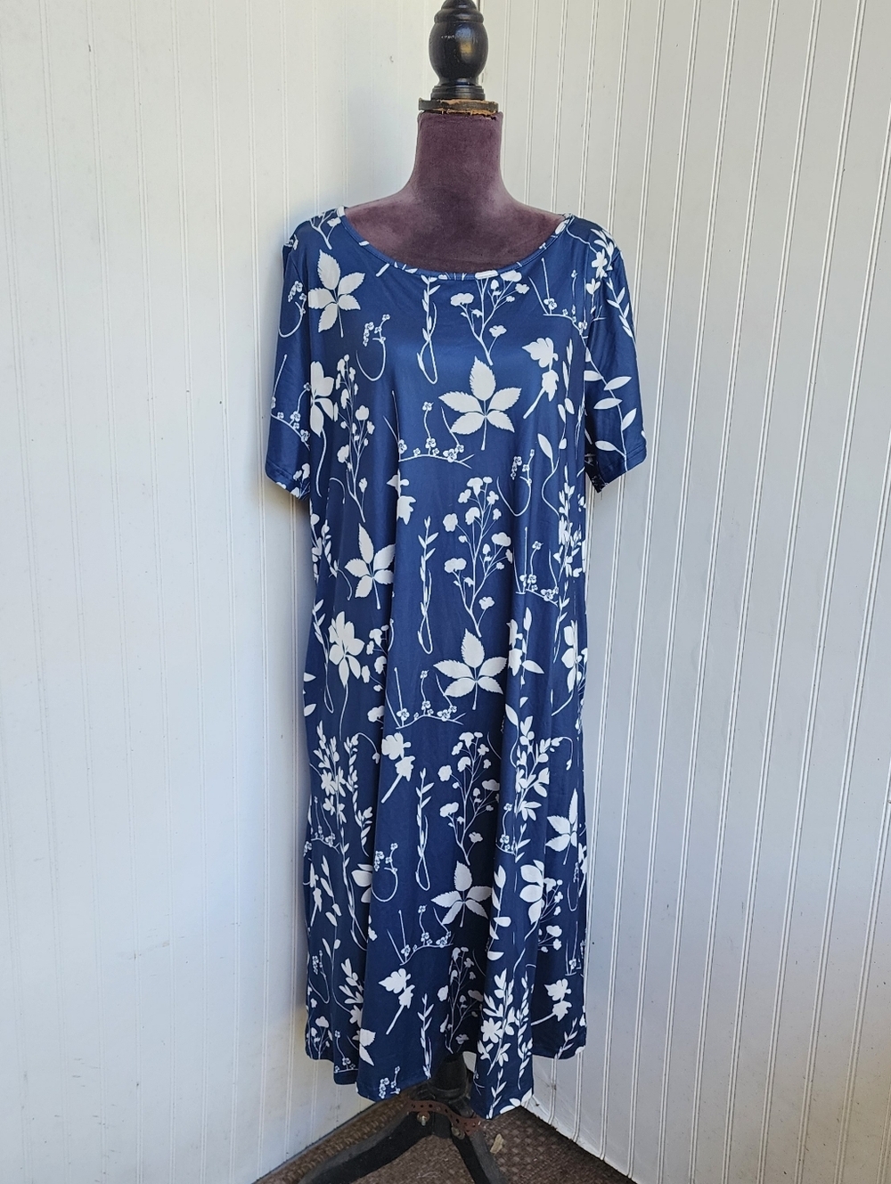 Emery Rose Curve 2XL Blue White Floral Stretch Short SLEEVE DRESs Jersey Pockets